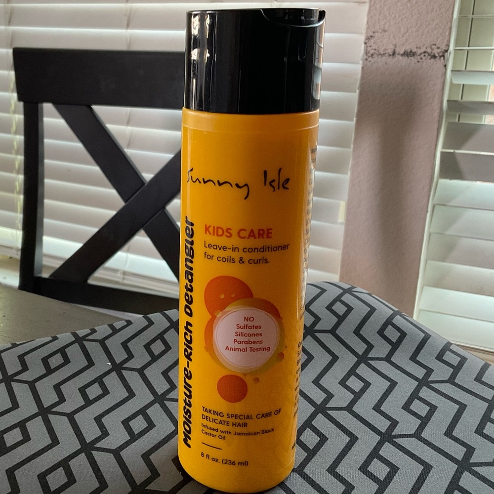 Sunny Isle Kids Care Moisture-Rich Leave-In Detangler 8oz (3/$30)